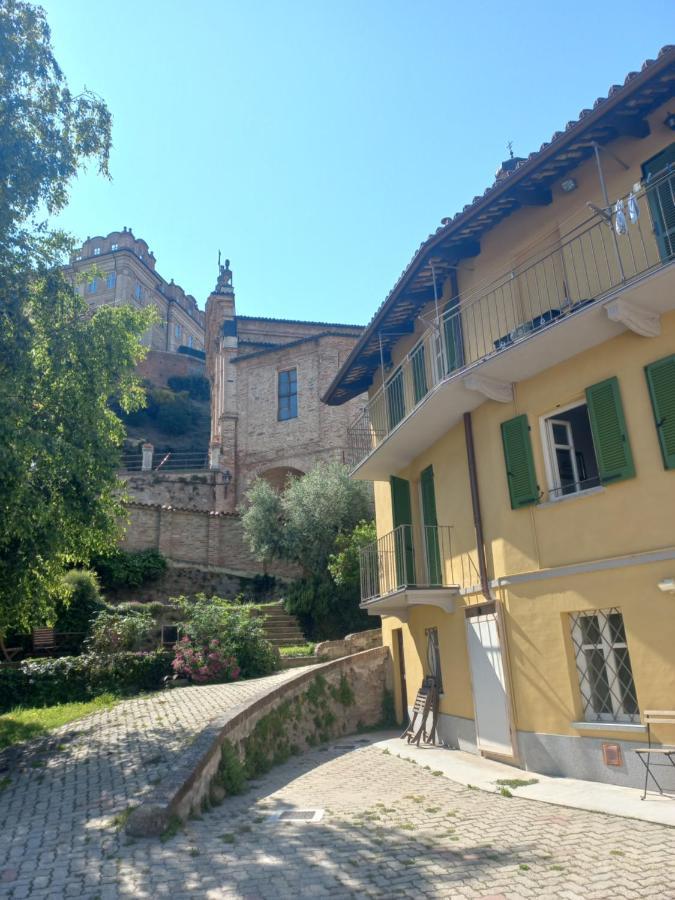 Il Giardino Di Olivia Apartment Guarene Exterior photo